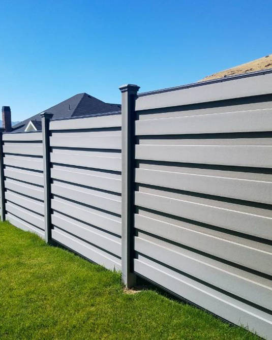Denco-Fence-Styles-Composite-Fences-Trex-Horizons-Winchester-Grey_-uai-535x669.jpg